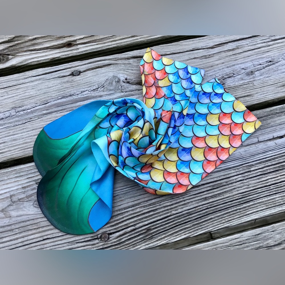 2/$10 NEW Ladies Pair Novelty Mermaid Trouser Socks OSFM Beachy Costume Socks